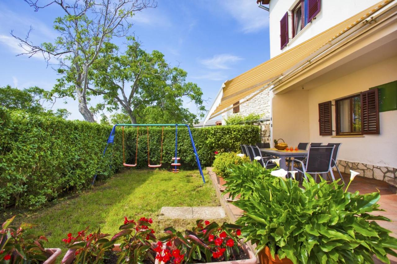 Holiday Home Elvis, Village Kujici Hreljići Exterior foto